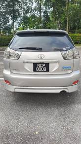 Toyota Harrier 240G in Seri Kembangan, SGR