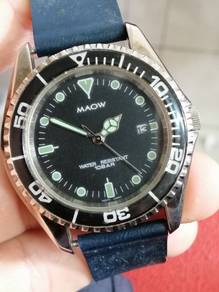 Vintage Maow diver watch by Maruman