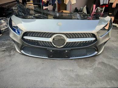 MERCEDES A180 W177 FRONT BUMPER (original)