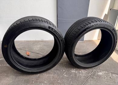 Michelin PS5 245/40/19  2pc