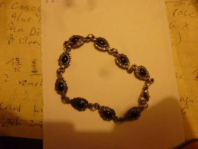 手鏈 bracelet