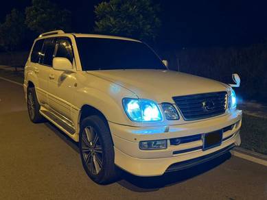 Toyota Cygnus CYGNUS in Kuching, SWK