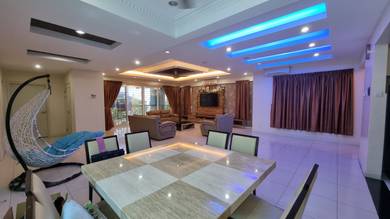Condominium For Sale in Platino