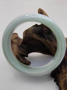 58.30mm Icy Light Green Jadeite Jade Bangle