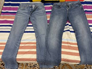 Levis
