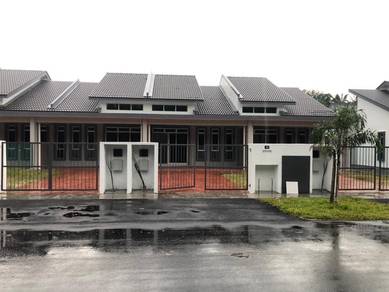 1-storey Terraced House For Sale in Banting,SGR
