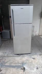 Hitachi 2doors fridge refrigerator peti sejuk 250