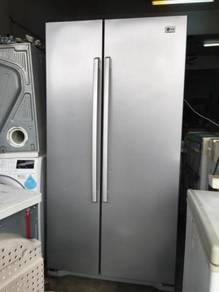 Side by Side Ais Peti Sejuk Refrigerator Fridge LG