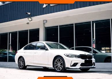 BMW 320i 20i SPORT in Others, SGR