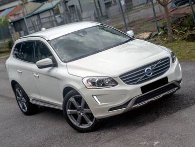 Volvo XC60 T5 DRIVE E in Old Klang Road, KUL