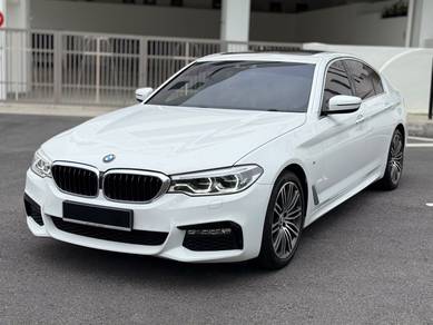 BMW 530i 30I M-SPORT (CBU) in Bandar Puteri Puchong, SGR
