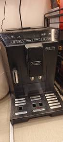 De'Longhi coffee machine 