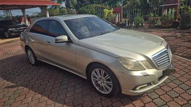 Mercedes Benz E200 200 CGI BlueEFCY ELEGANCE(CBU) in Masjid Tanah, MLK