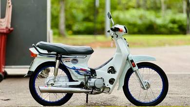 Honda EX5