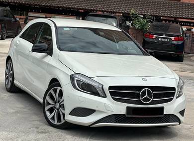 Mercedes Benz A200 200 BlueEFCY (CBU) in Serdang, KUL