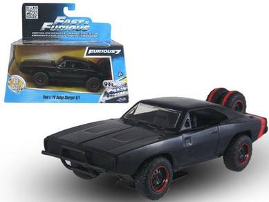 FF7 - Dom's 70s Dodge Charger RT off road