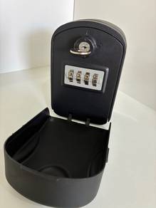 Steel Key Storage Lock Box reset with Key Lock Box