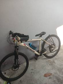 2 pcs basikal MTB merida matts