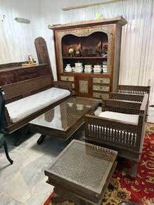 Chengal set Masterpiece chairs
