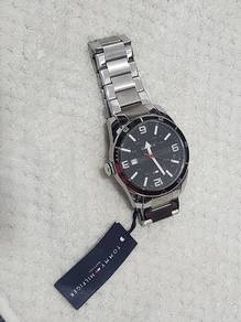 Original TOMMY HILFIGER 99%new