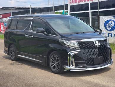 Toyota Alphard  in Johor Bahru, JHR