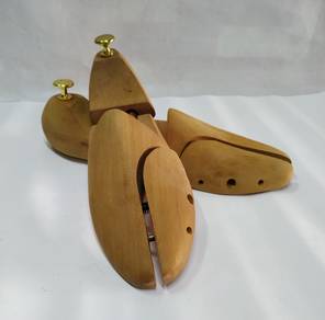 Wood Shoe Stretcher Adjustable Premium Boot Sneake