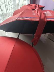 payung merah x 3 unit 