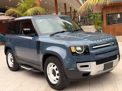 2022 Land Rover Defender 90SE P300