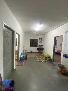 Flat For Sale in Taman Nagasari