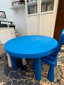 mammut table and chairs for sale