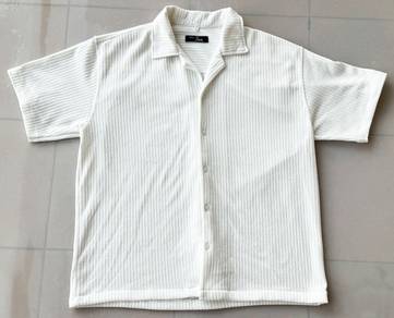 5iva White Textured Short Sleeve Shirt (Size L)