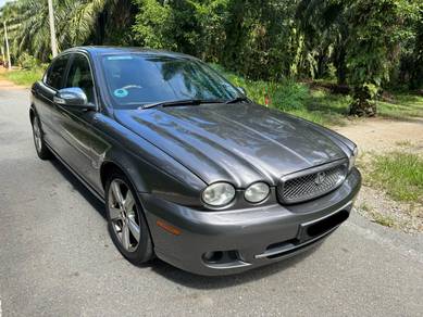 Jaguar X-Type in KL City, KUL