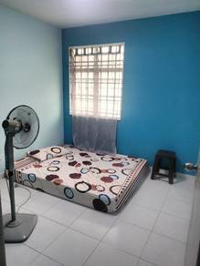 Room in Gelang Patah, JHR