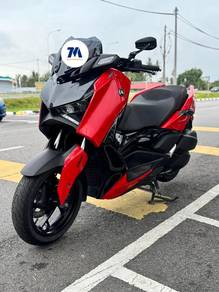 Yamaha XMAX