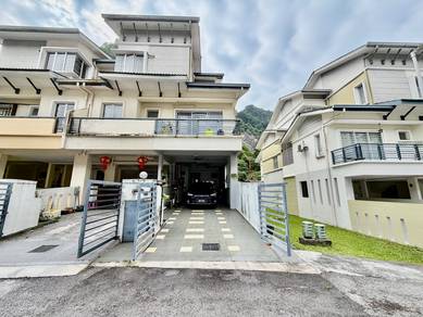 Townhouse For Sale in Batu Caves,SGR