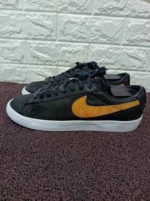 uk8 Nike SB GT Cat's Paw Sneakers