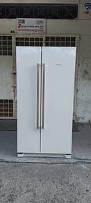 Bosch 2pintu peti ais sejuk side by side 570L