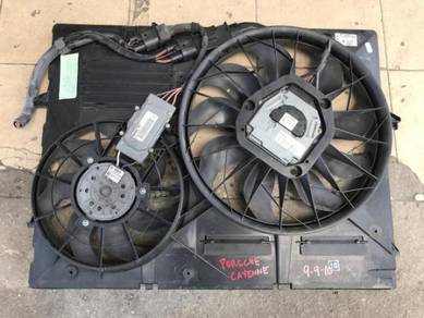 No 9-9-10 Porsche Cayenne 955 4.5 957 Fan Motor