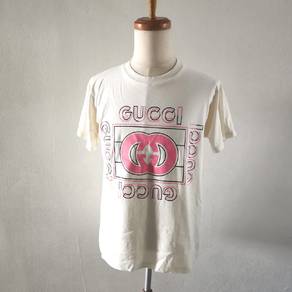 Gucci White T-Shirt with Pink Logo