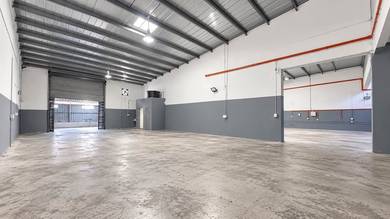 Warehouse / Factory For Rent in Pandamaran,SGR