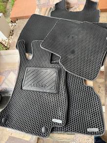 Trapo Hex Car Mat for Merc W205