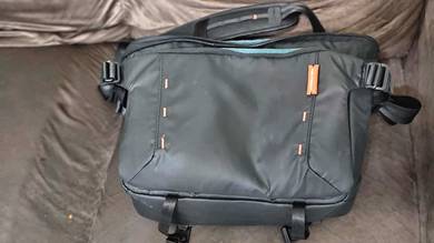 Used Original Pgytech OneMo Sling 11L