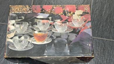 Beautiful Vintage Glass Tea Cup & Saucer Set 