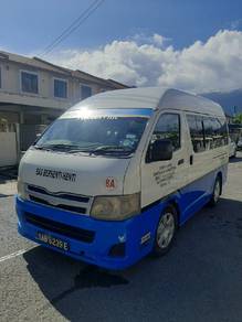 Van bas berhenti-henti untuk dijual