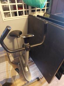 exercise bicycle 