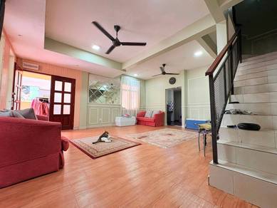 Semi-Detached House For Sale in Puncak Alam,SGR