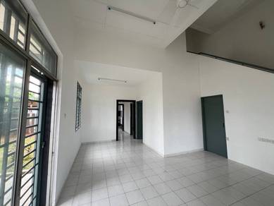 1.5-storey Terraced House For Rent in Setia Indah,JHR