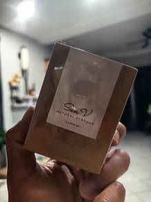 Natural Perfume - (Handmade & Alcohol-Free)