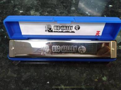 Hohner BIG VALLEY TREMOLO HARMONICA IN C