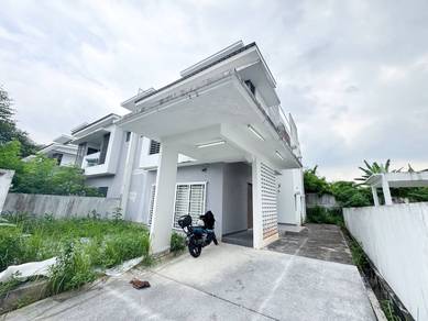 Semi-Detached House For Sale in Bangi,SGR